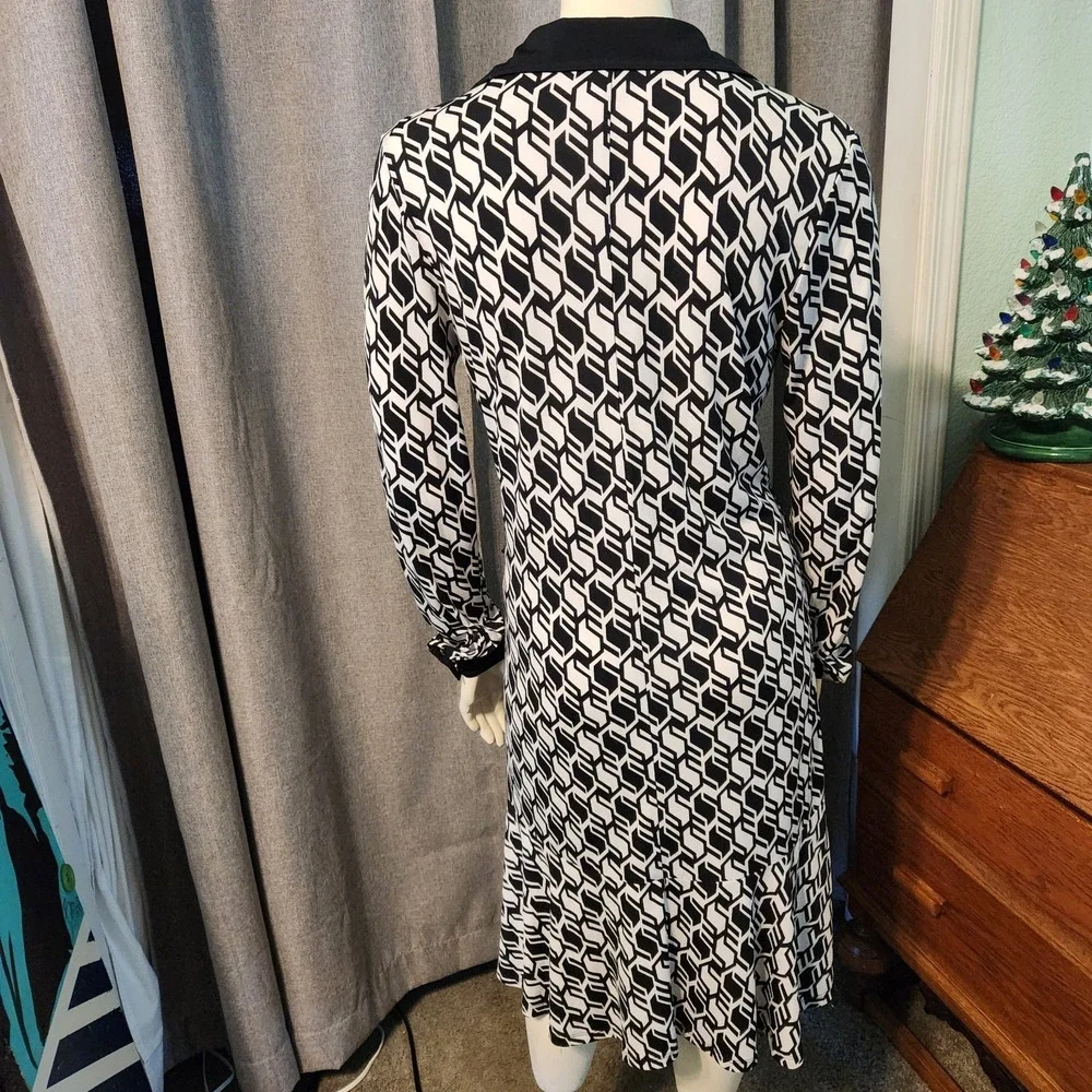 Michael Kors‎ Long Sleeve Navy Blue White Geometric Gold Button Up Midi Dress S